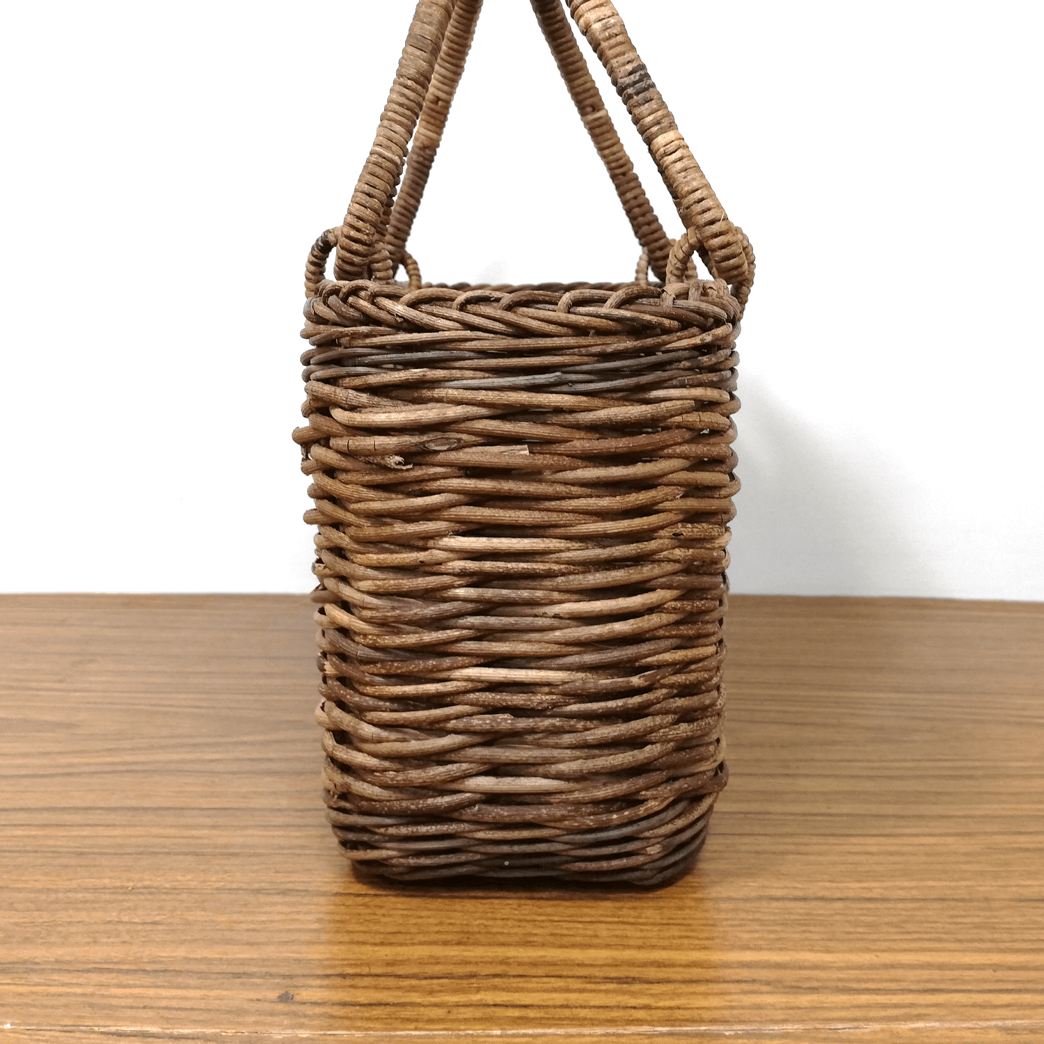 割引｜あけび-かごバッグ｜仲々編み｜小サイズ｜四角底｜浅型｜国産