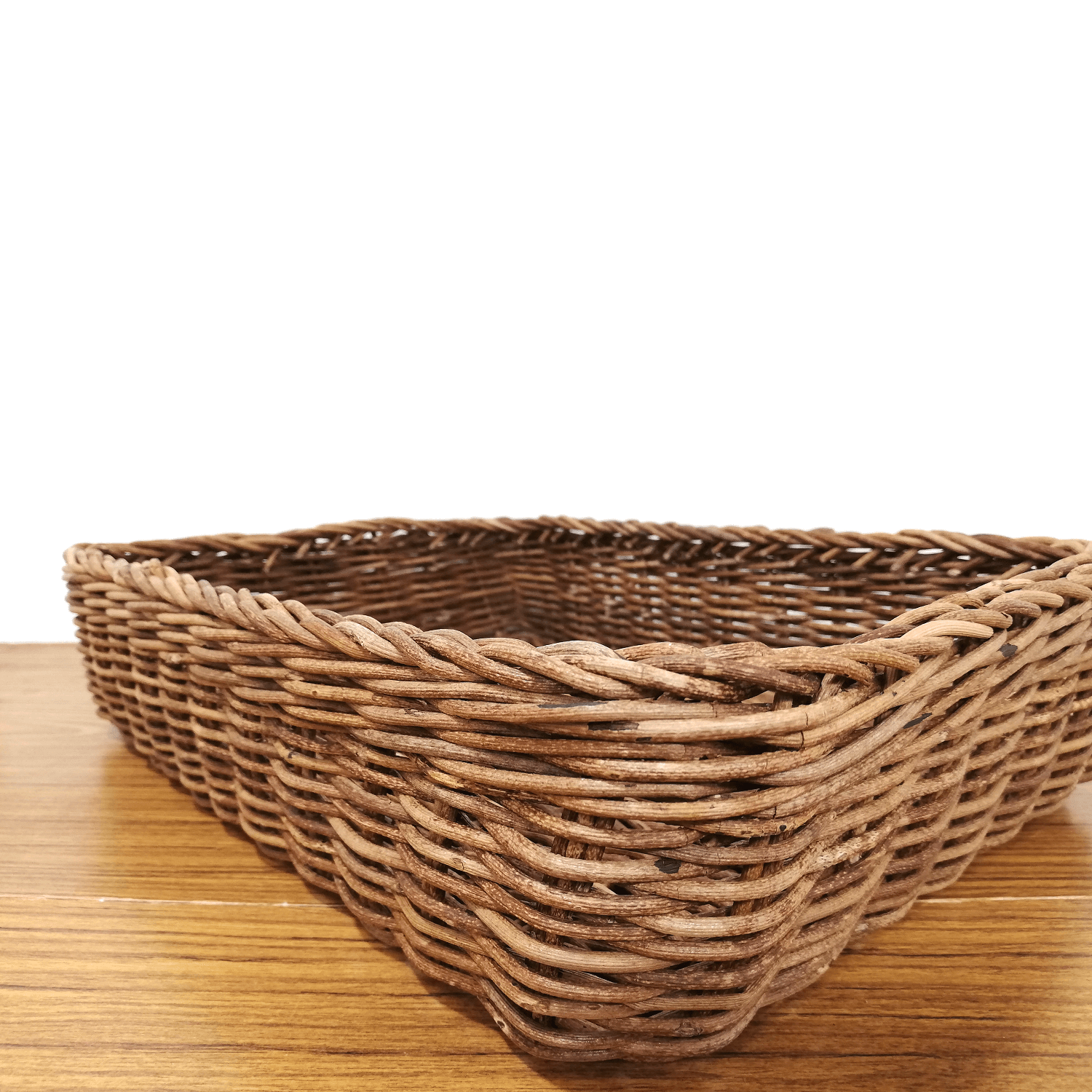 あけび篭「並編角篭（４６ｘ４６ｘ１９ｃｍ）」【 送料確認用出品 】 割引｜あけびかご｜並編み｜バスケット｜整理箱｜中サイズ｜四角底