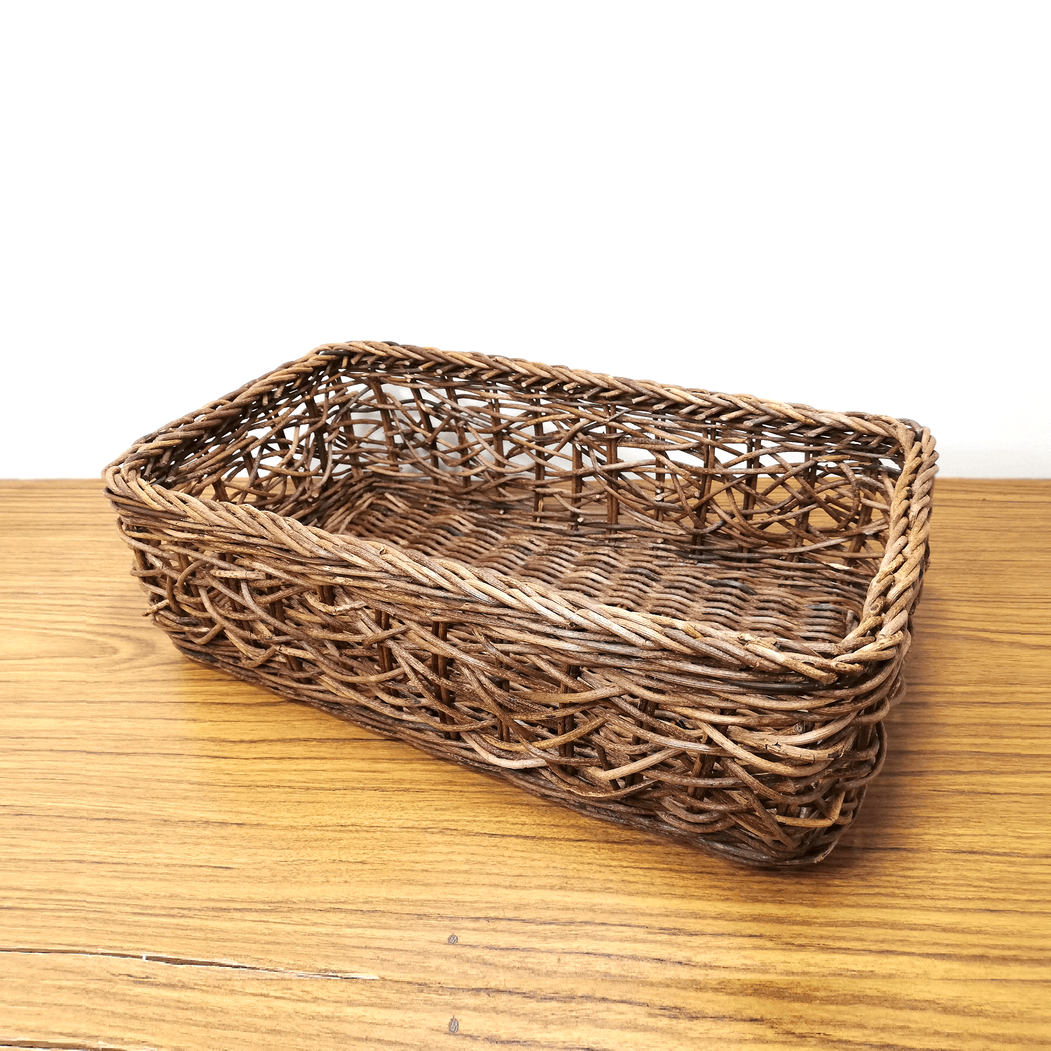 あけびかご｜バスケット｜乱れ編み｜長方形｜小物入れ｜収納ボックス｜整理箱｜四角底｜あけび蔓細工｜つるかご