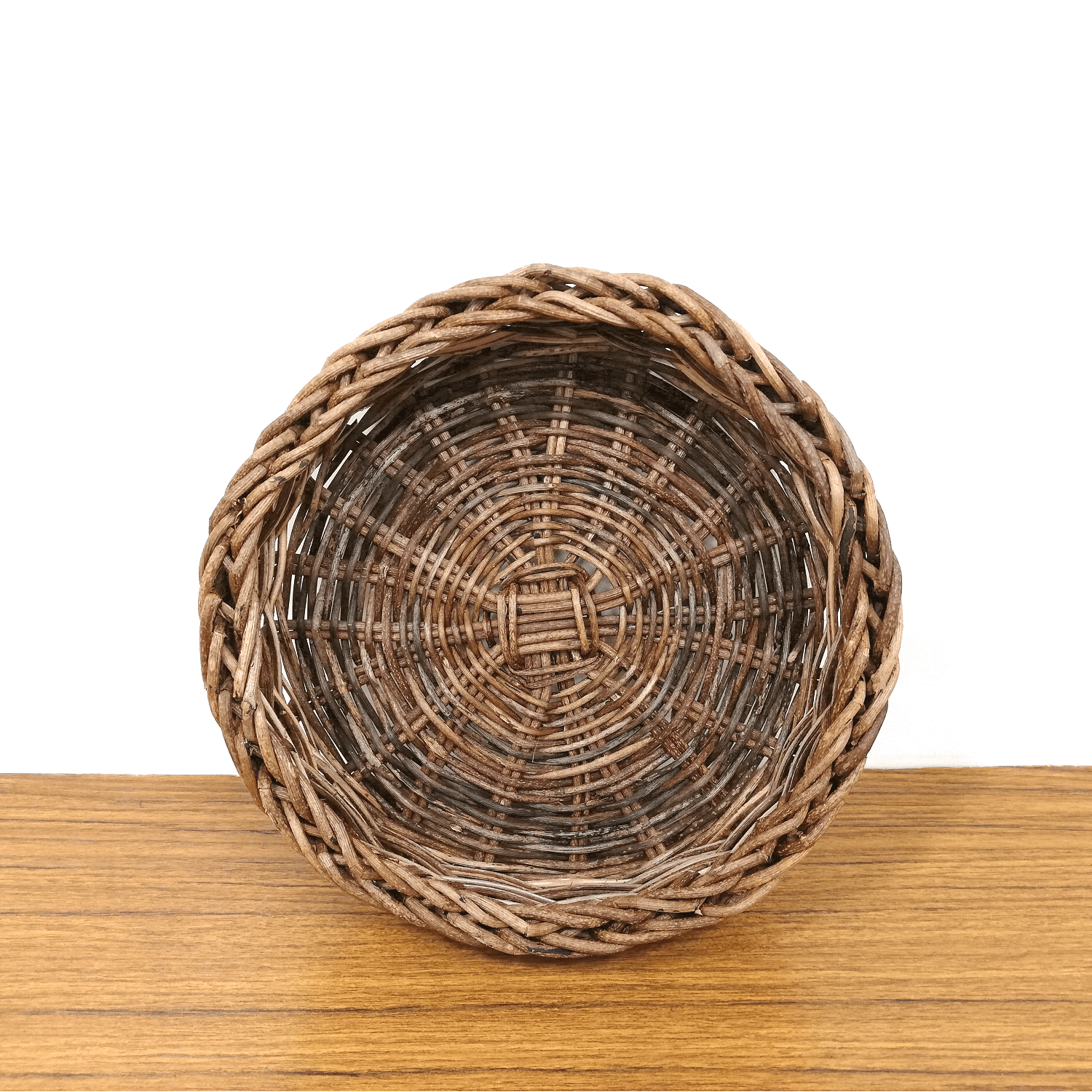 No.at2＊あけびの大きな円形トレー＊あけびかご＊ No.at2＊あけびの