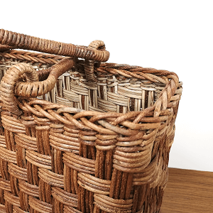 あけび籠　四角籠 一点物｜あけび-かごバッグ｜矢来編み｜小サイズ｜四角底｜台形